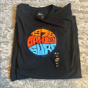 Oakley Men's Black Graphic T-Shirt